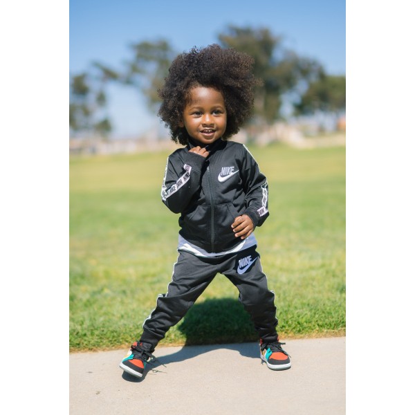 Proin ornare sapien ac mi viverra sodales